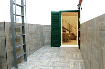La Scalinata Di Chiaia Napels