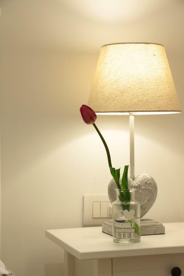 La Scalinata Di Chiaia Bed & Breakfast Napels