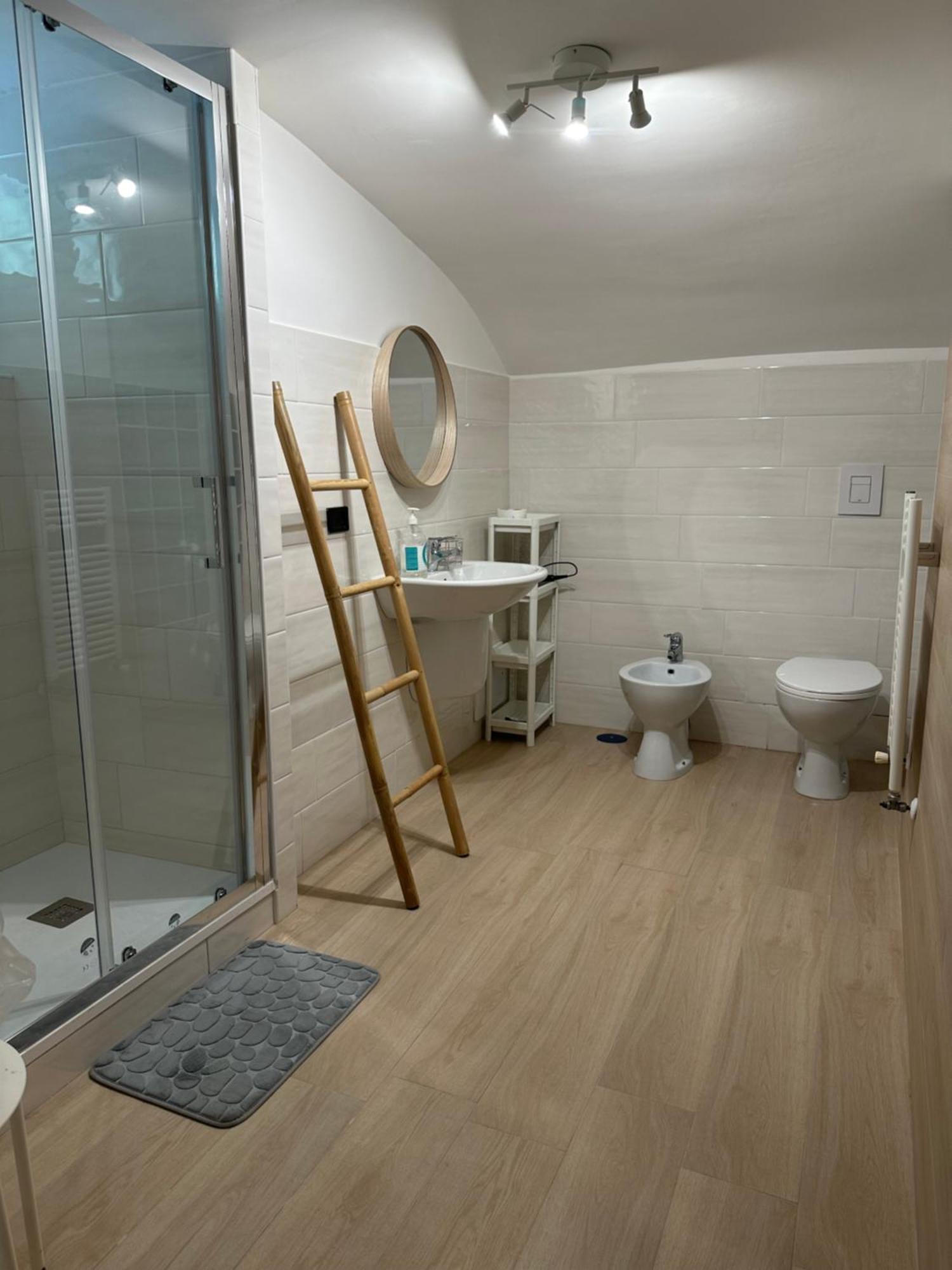 Bed and breakfast La Scalinata Di Chiaia 3*