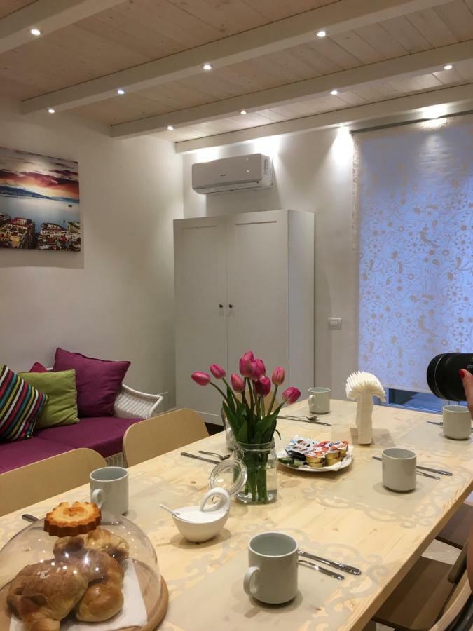 La Scalinata Di Chiaia Bed and breakfast